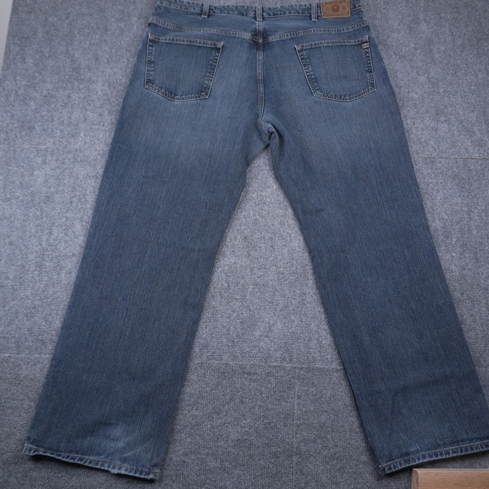 Eddie Bauer Relaxed Fit Jeans Mens 40x32 Blue Medium Wash Denim Cotton 1920 - Picture 3 of 10